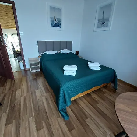 Kapitanski Dworek 民宿 *